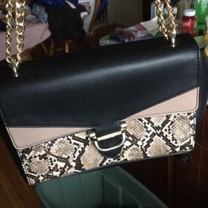 Nine West crossbody or shoulder purse